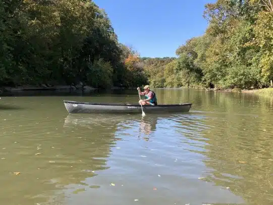 Solo canoeing class